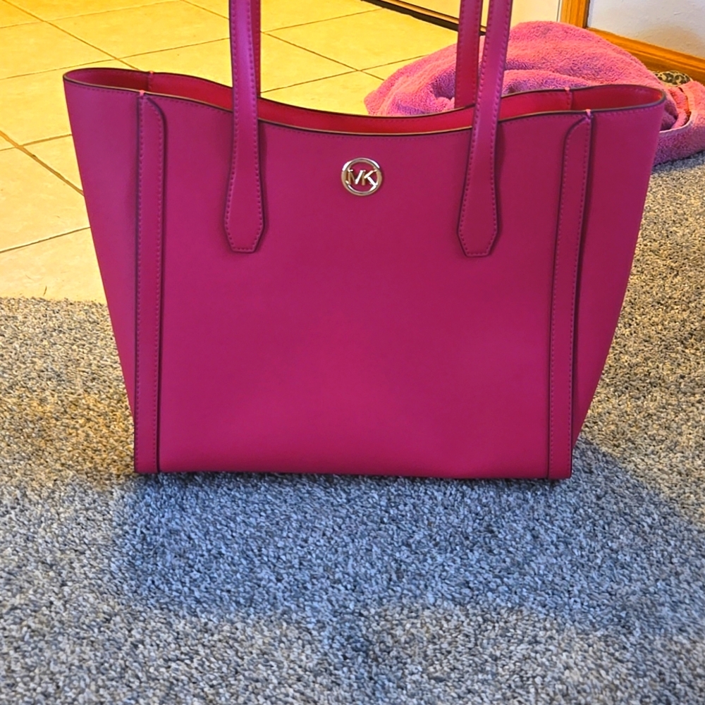 NWOT michael kors handbag